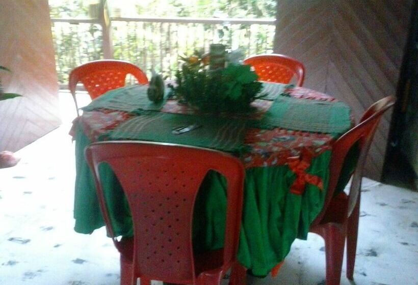 客栈  Posada Los Delfines