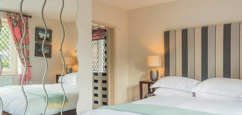 مسافرخانه The Devonshire Arms At Beeley