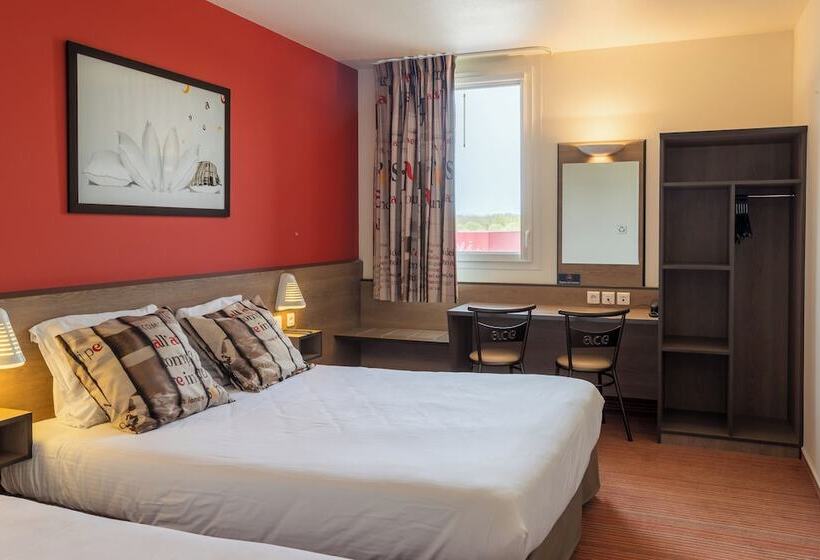 Отель Ace Hôtel Troyes