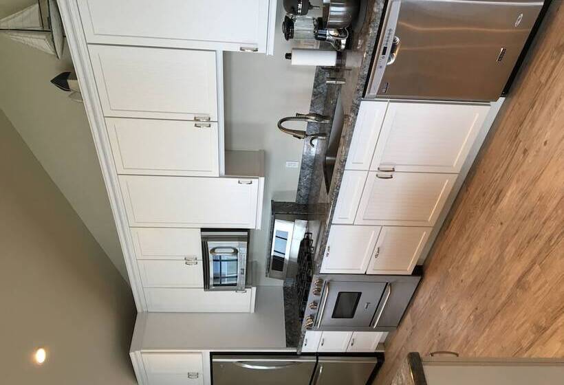 فندق Alaska Seascape Lodge