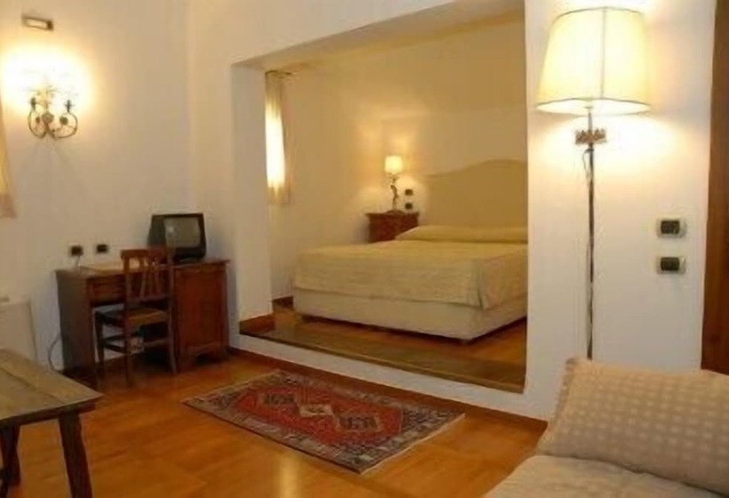 فندق Albergo Scilla