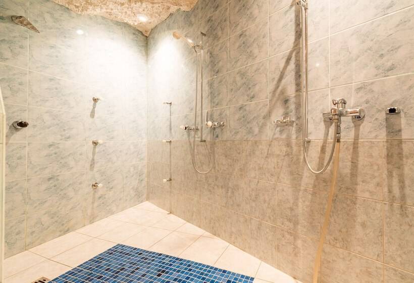 ホテル Etoile & Alpenperle Residences