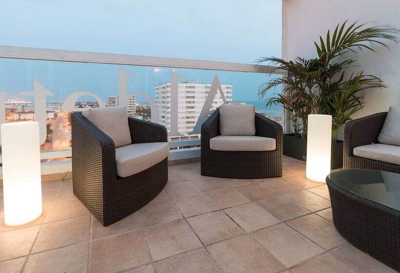 هتل Apartamentos Costaluz Punta Umbria