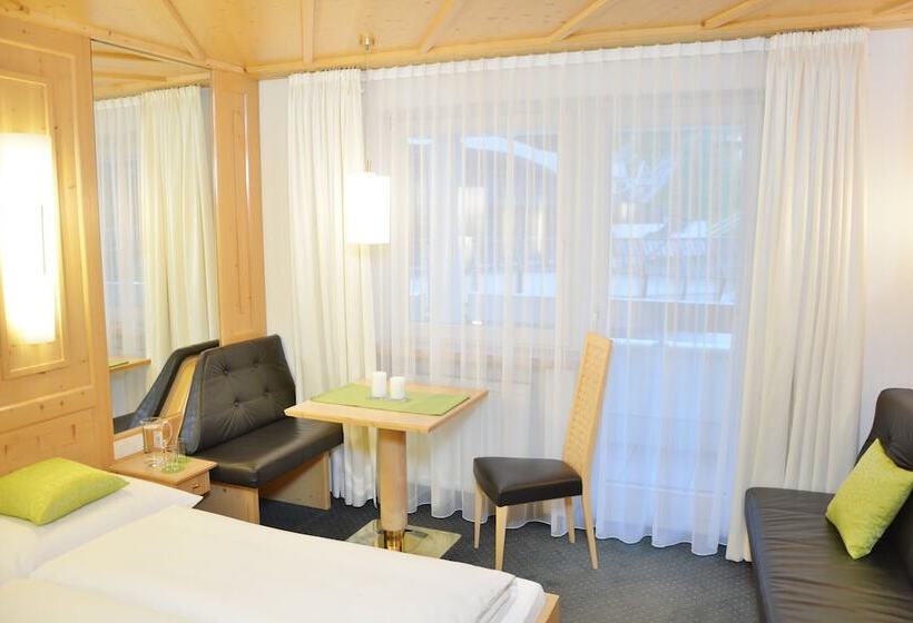 فندق Appartements Aurikel Corso