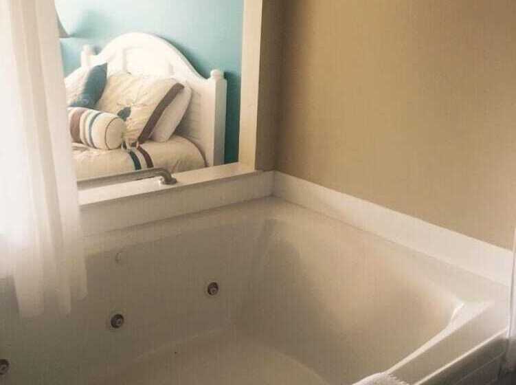 Отель Beachfront Resort