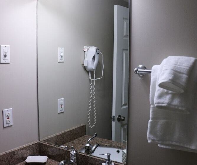 فندق Blue Mountain Springs Resort