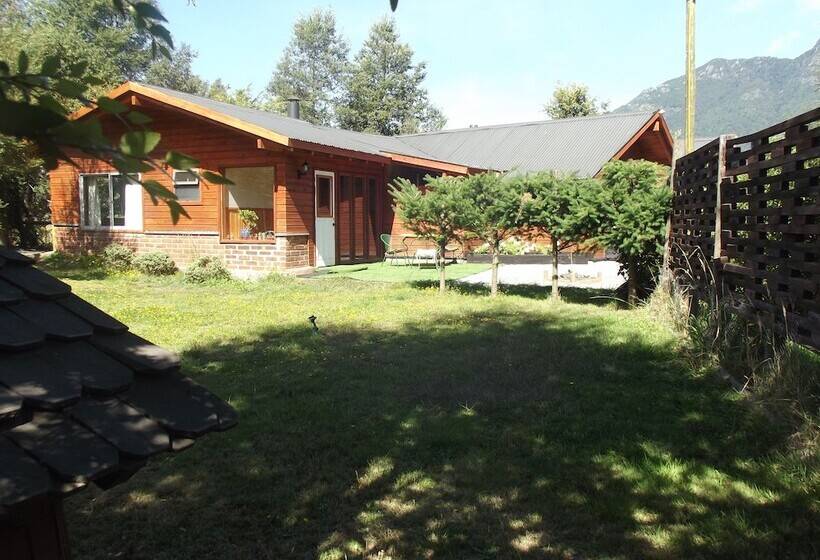 בית מלון כפרי Boutique Borde Estero Pucón