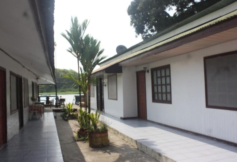 فندق Cabinas Sunset Tortuguero