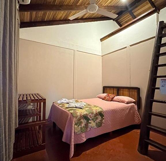 호텔 Cabinas Tropicales