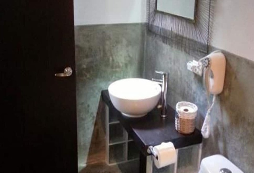 בית מלון כפרי Green Sanctuary