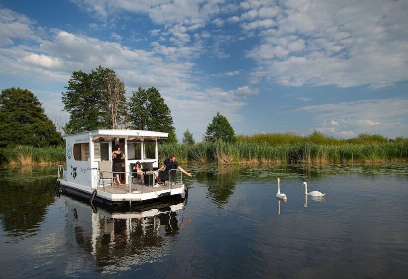 هتل Havel Cruiser   Hausboot Flöße Mit Stil