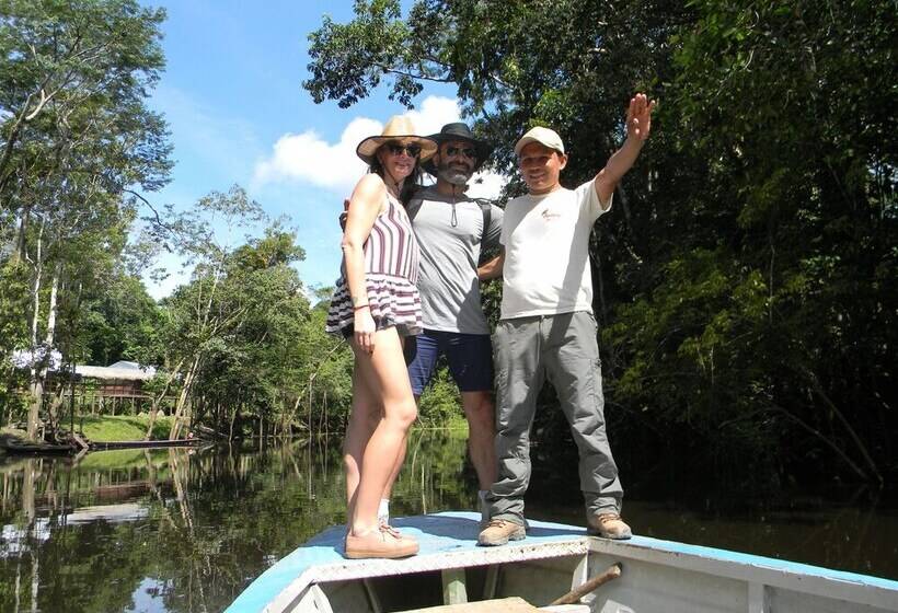 هتل Jacamar Lodge Expeditions