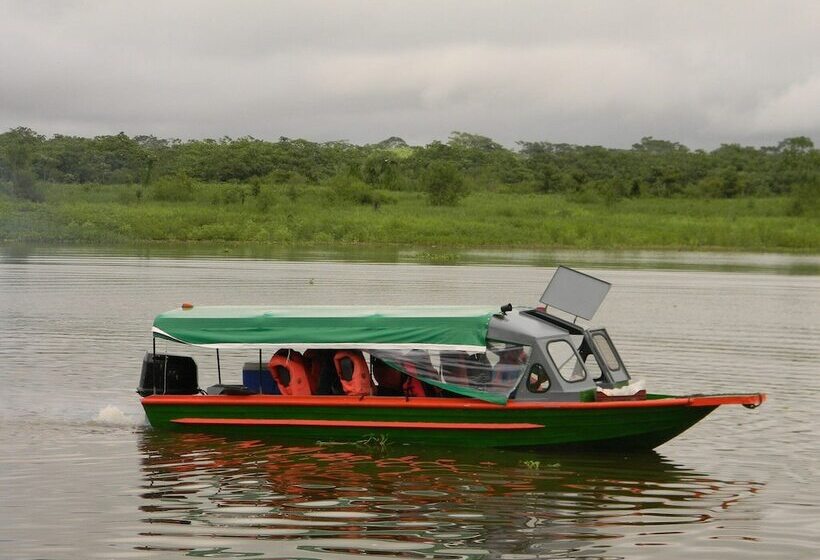 هتل Jacamar Lodge Expeditions