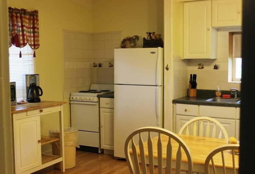 Отель Kentucky Lake Resort & Rv Park