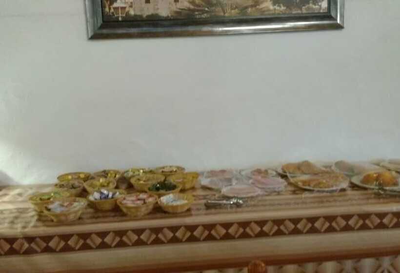 ホテル La Giralda