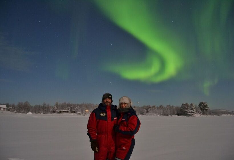 هتل Lake Inari Mobile Cabins