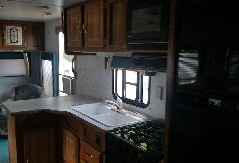 호텔 Lake Isabella Rv Resort