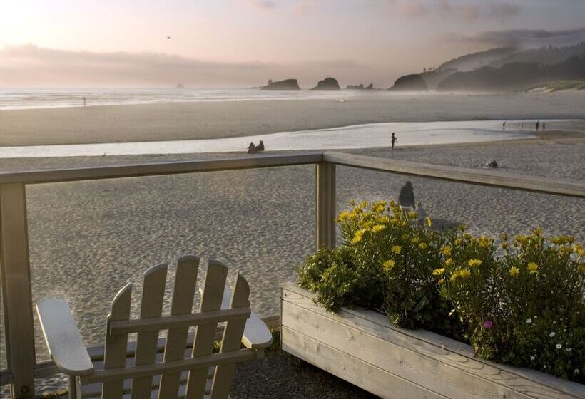 هتل Land's End At Cannon Beach