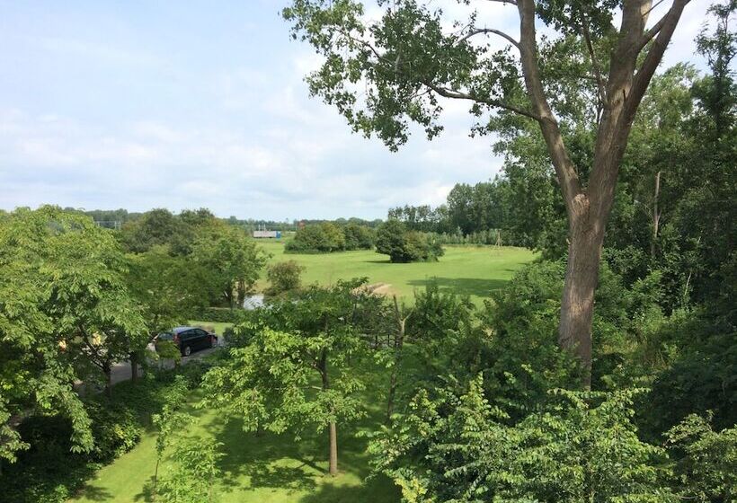 فندق Lelymare Logies