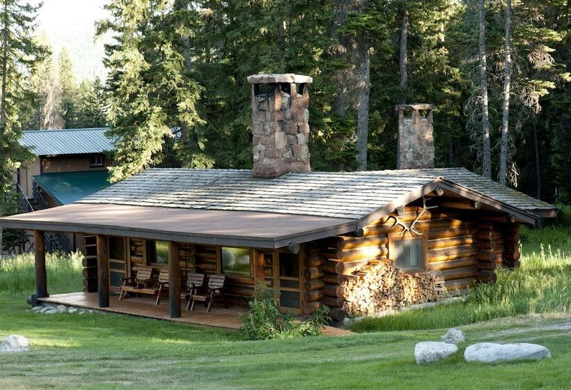 هتل Lone Mountain Ranch