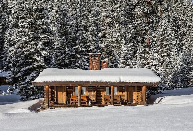 فندق Lone Mountain Ranch
