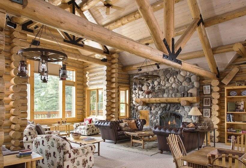 هتل Lone Mountain Ranch