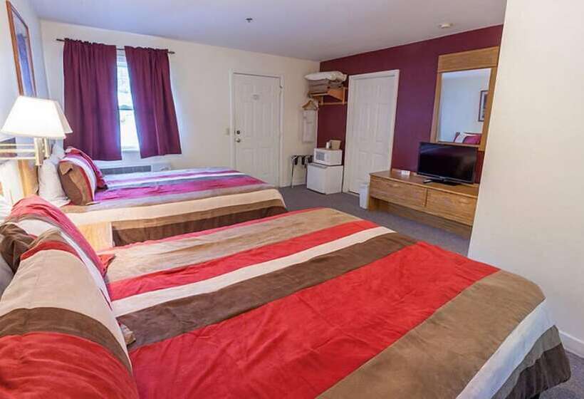 هتل Maggie Valley Creekside Lodge