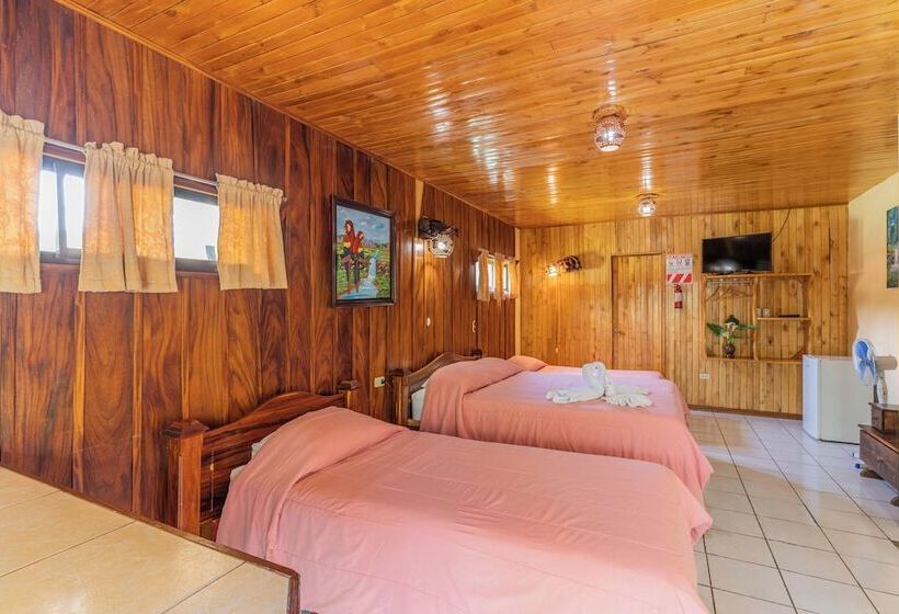 בית מלון כפרי Monteverde Villa Lodge