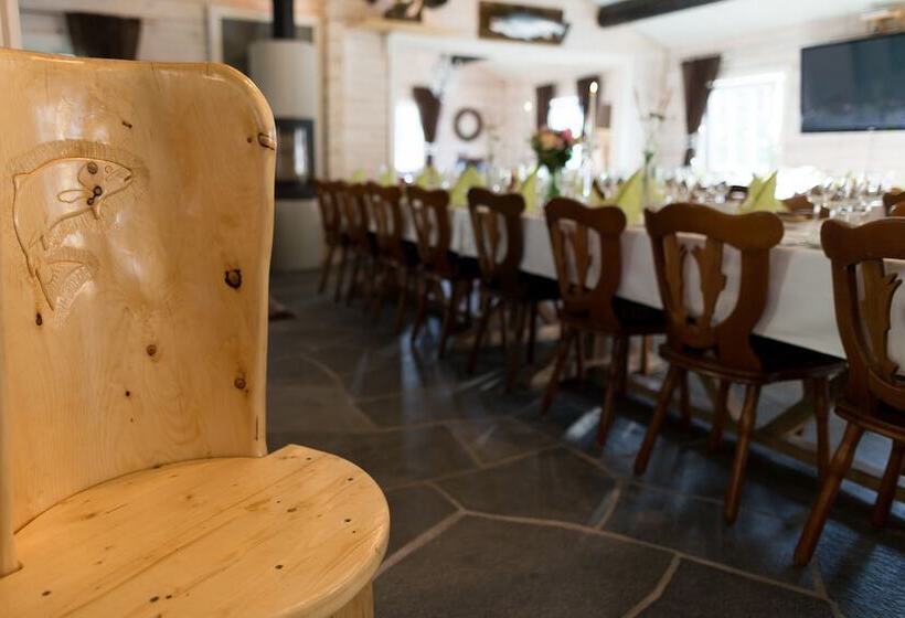 בית מלון כפרי Namsentunet