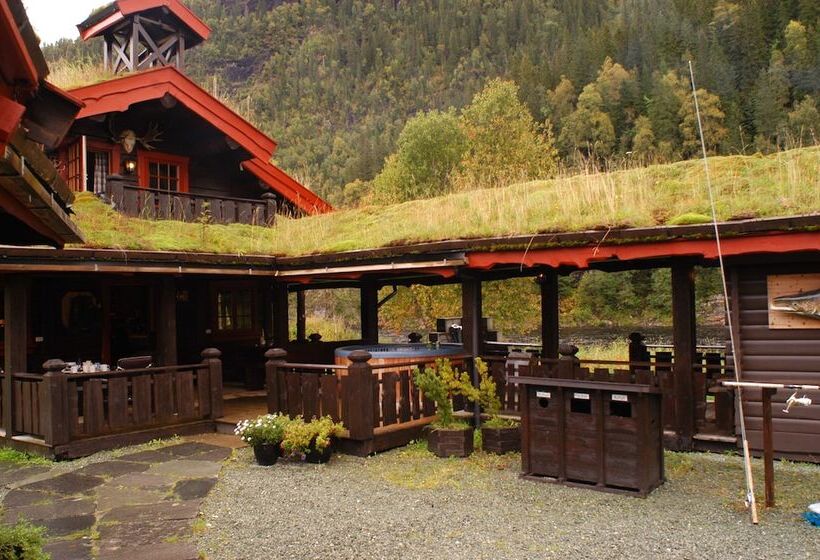 בית מלון כפרי Namsentunet