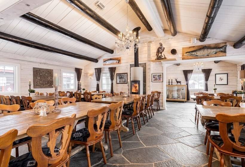 בית מלון כפרי Namsentunet