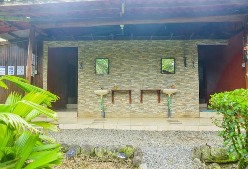 فندق Pacuare River Lodge