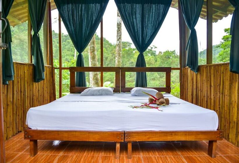فندق Pacuare River Lodge