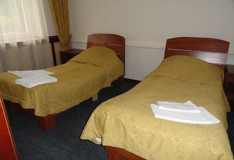 בית מלון כפרי Peak Of Europe