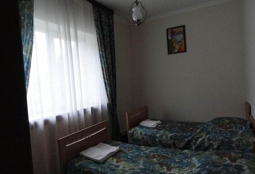 בית מלון כפרי Peak Of Europe