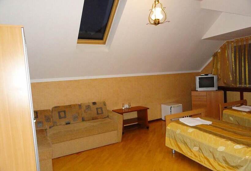 בית מלון כפרי Peak Of Europe