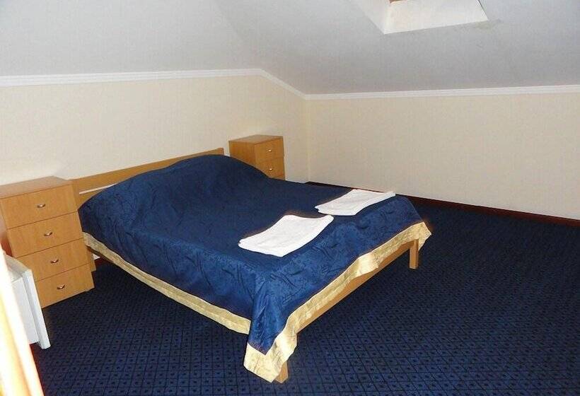 בית מלון כפרי Peak Of Europe