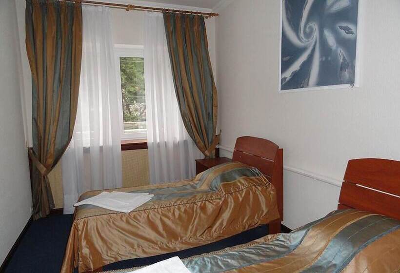 בית מלון כפרי Peak Of Europe