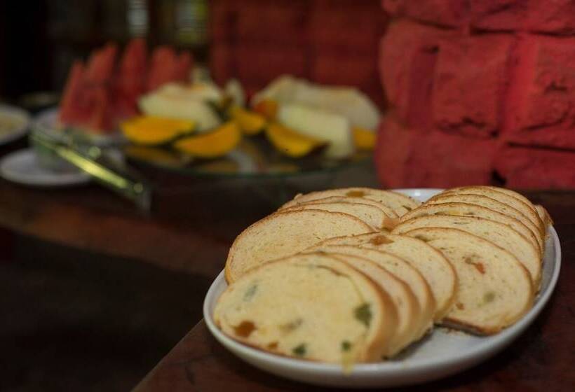 בית מלון כפרי Pousada Passarte