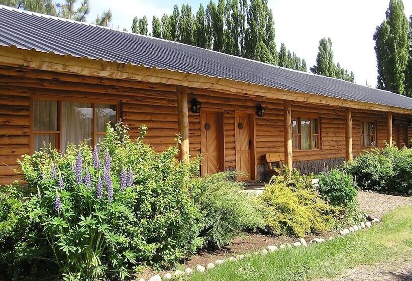 ホテル Rio Dorado Lodge