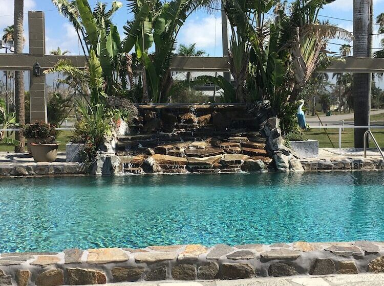 فندق Rod And Gun Club