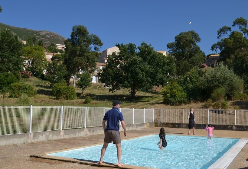 בית מלון כפרי Hôtel Résidence U Nebbiu