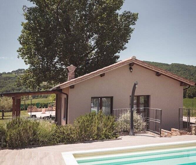 교외 호텔 Agriturismo Querceto