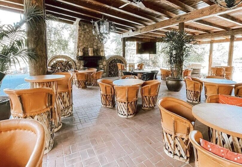 هتل روستایی Bandy Canyon Ranch