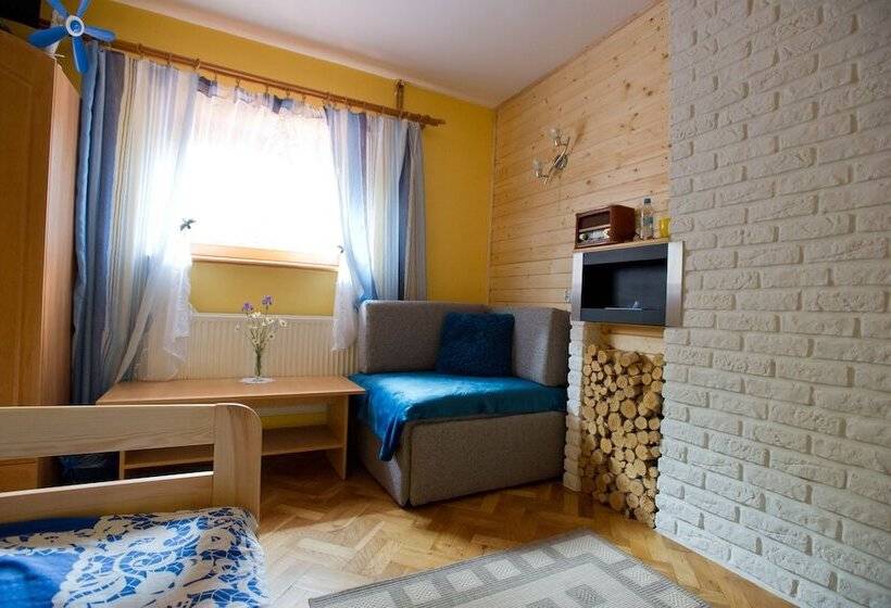 هتل روستایی Kosajonka