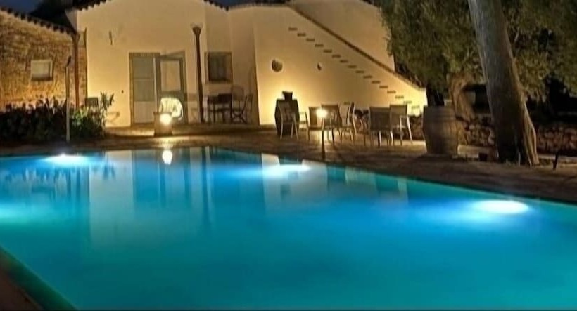 Сельский отель Masseria Celentano Relais & Agriturismo