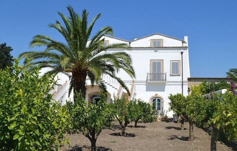 田舎風ホテル Masseria Celentano Relais & Agriturismo