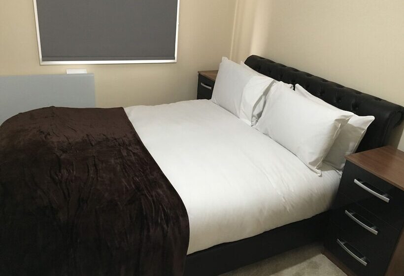 هتل Starlite Serviced Apartments