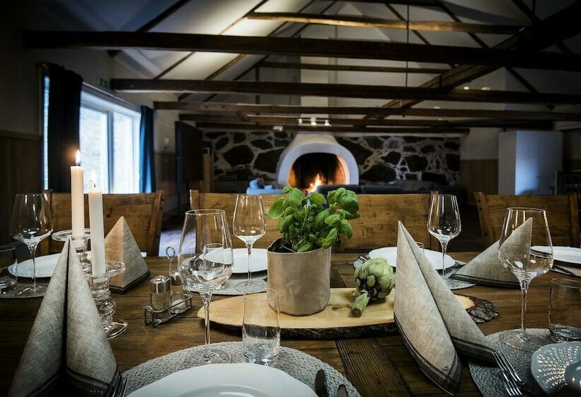 Отель Stiftsgården Södra Hoka