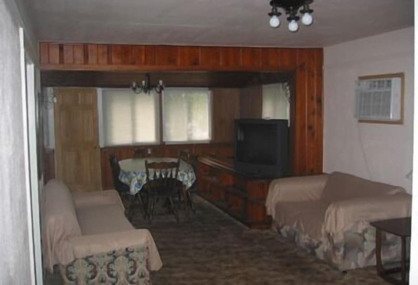 فندق Summer Haven Resort